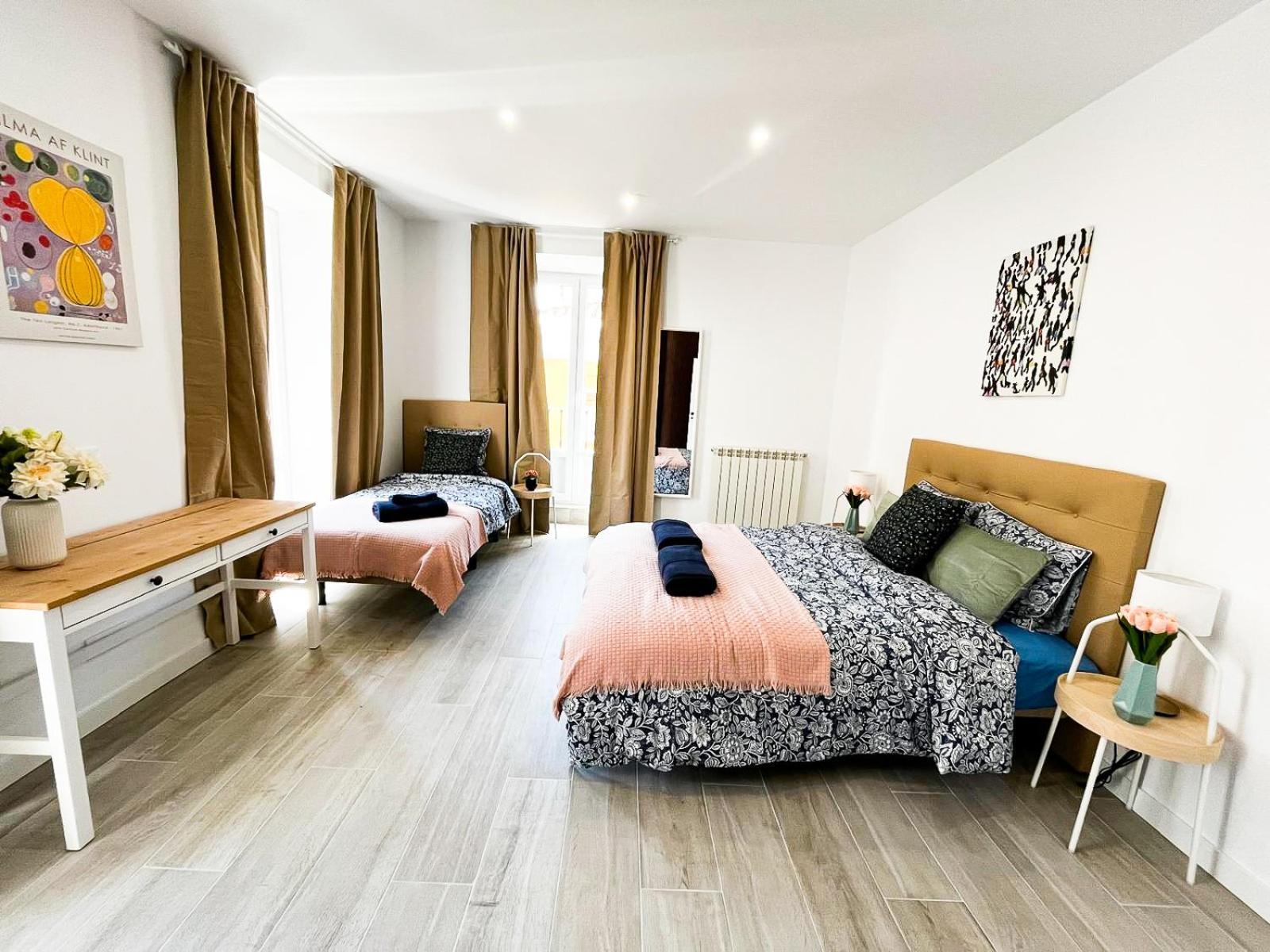 Centric Rooms In Madri Exterior foto